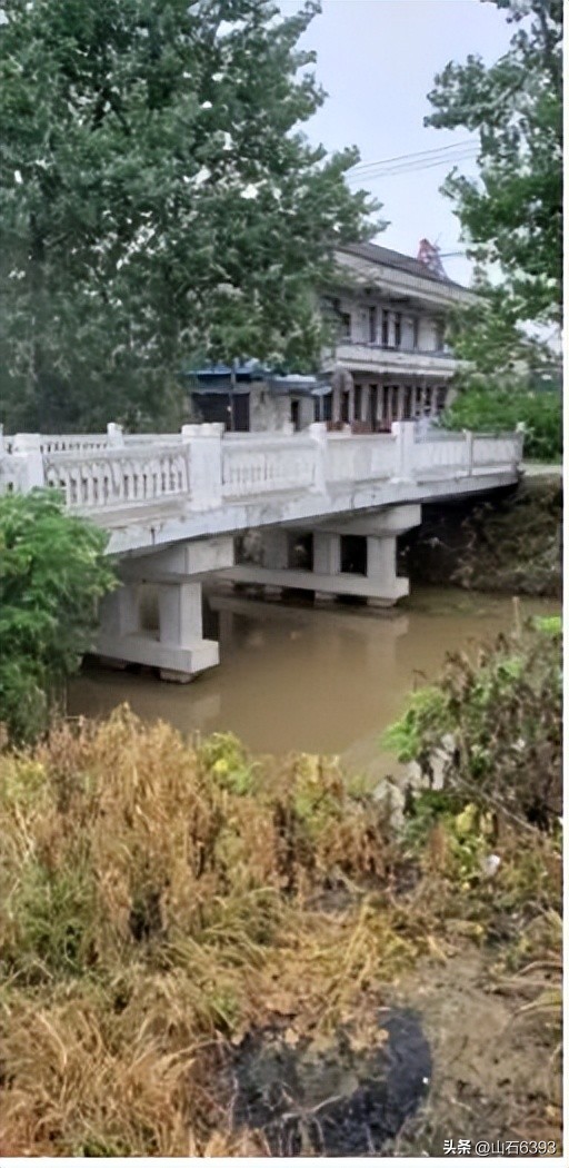 田兆广力荐原解放军南京政治学院学兄陈汉忠佳作：《界牌河沧桑》