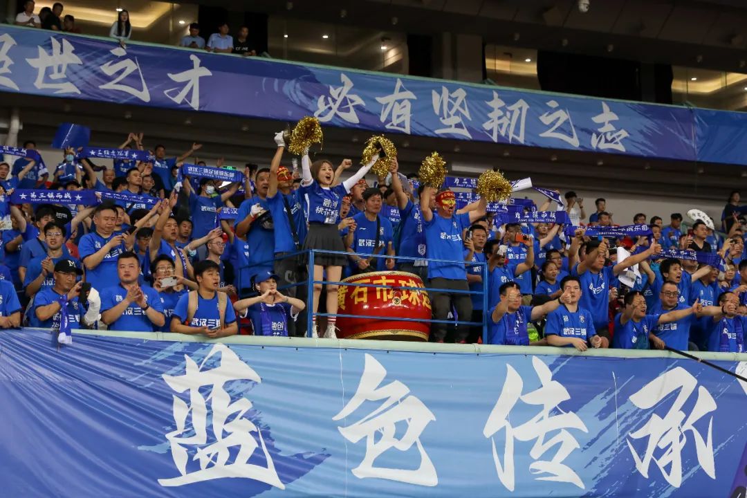 武汉三镇为什么主场难求一胜,武汉三镇队主场在哪里