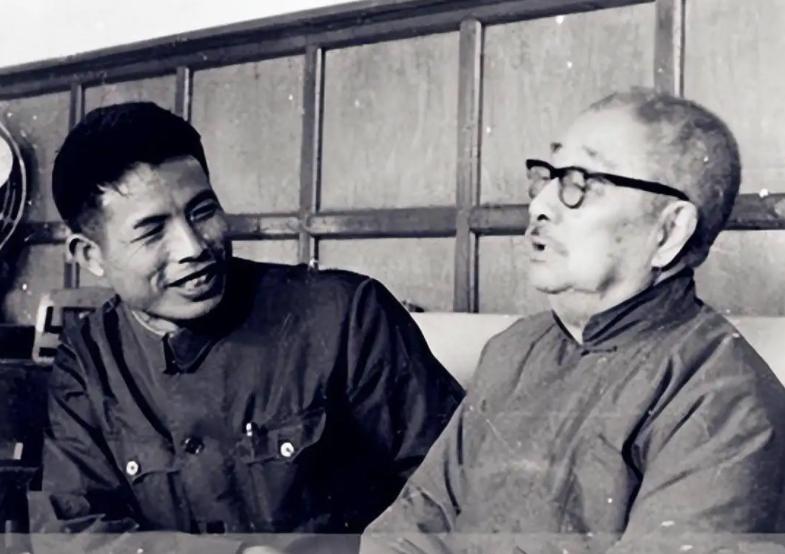 鲁迅的少年玩伴闰土晚年生活,鲁迅儿时玩伴闰土长什么样