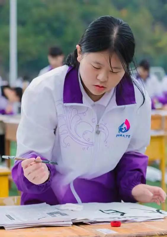 走出1省委书记，贵阳1中学再放大招强师赋能，意欲再创辉煌