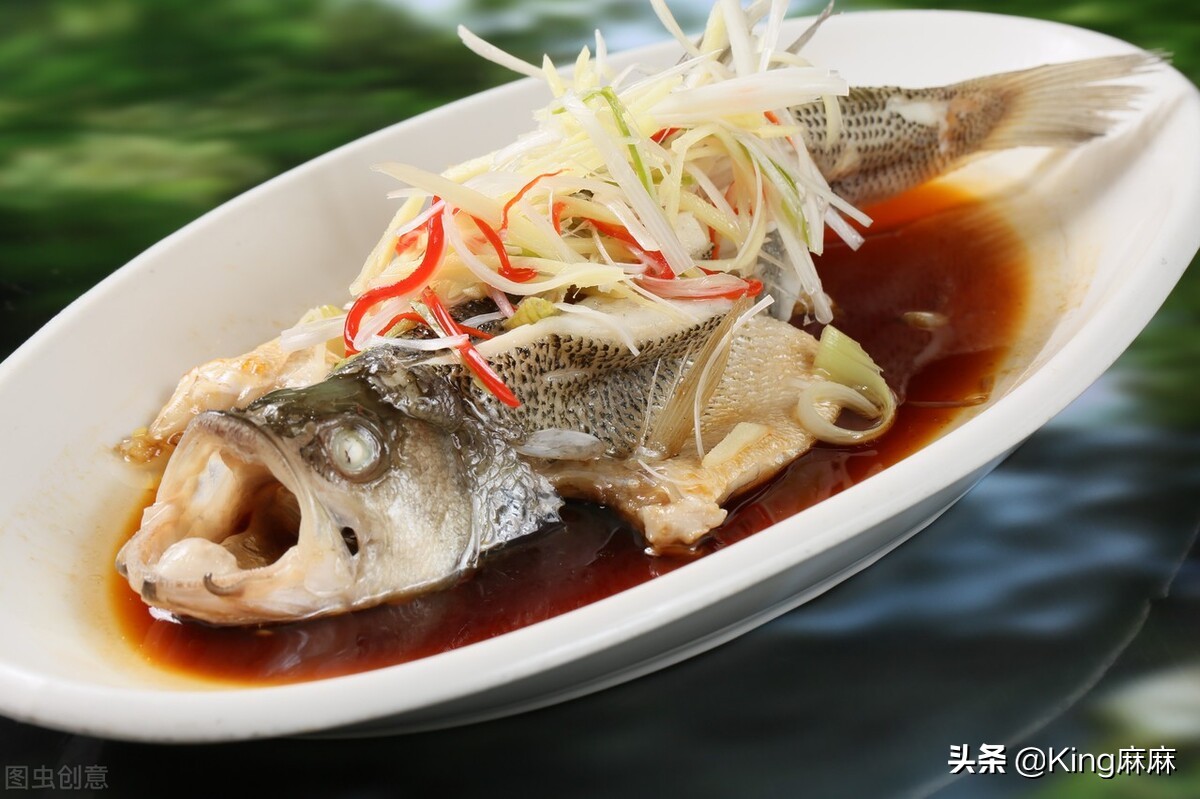 买鲈鱼雄的好还是雌的好,买鲈鱼要不要杀