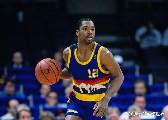 八大冷门全能球星，能攻能防还能传，就是没人认识