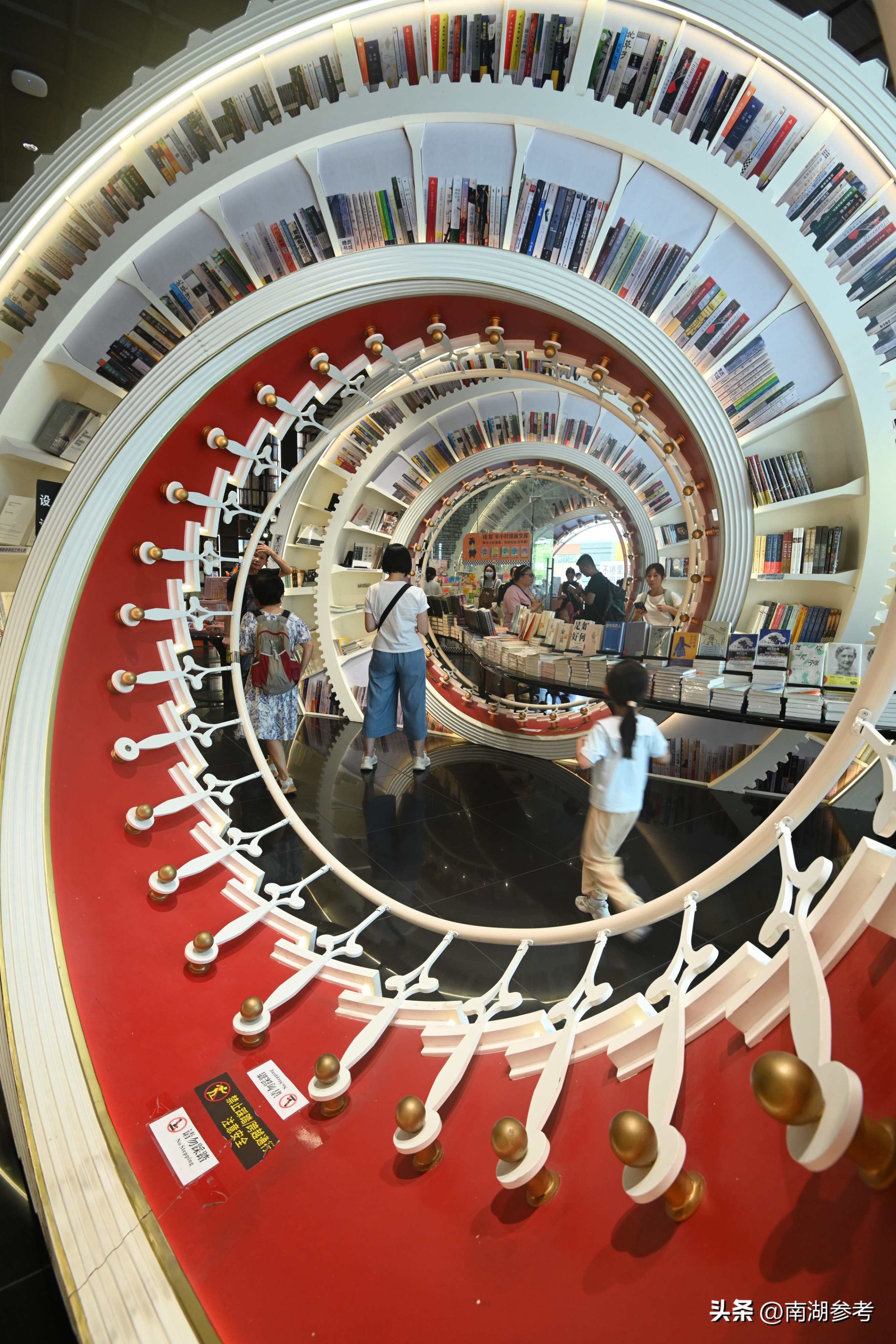 全球十大最美书店,全球最豪华书店