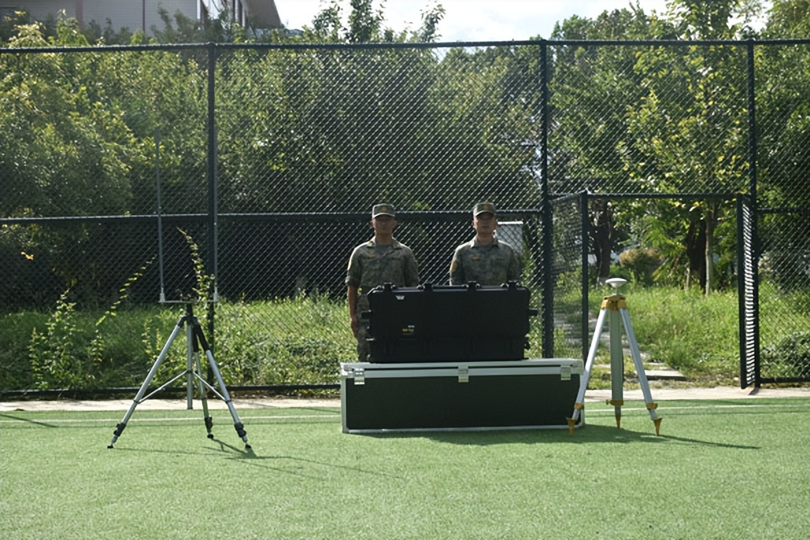 请让我们继续战斗,再一次继续战斗