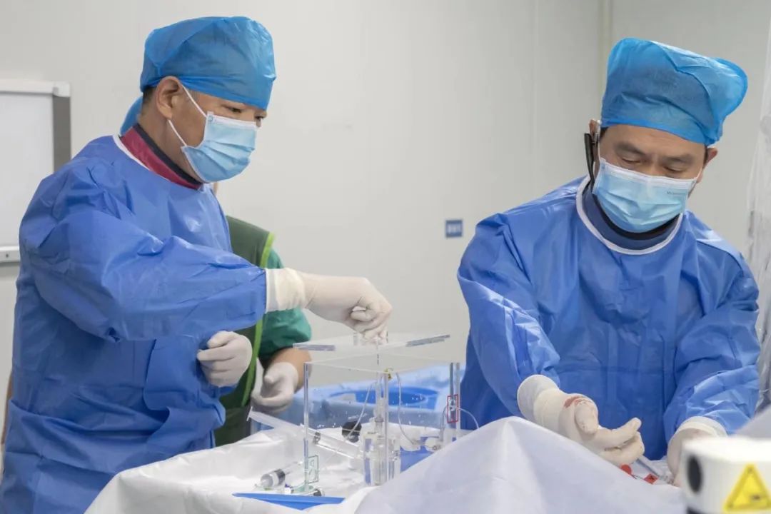 微球介入治疗多发性肝癌视频,微球治疗肝癌能活多久