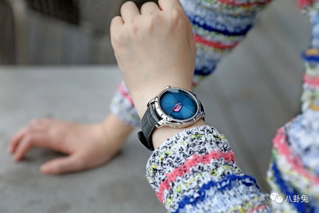 “最”会玩话题的独立制表品牌亨利慕时，在中国扎根了！