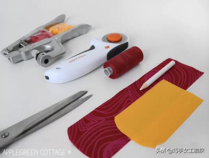 两块布制作的收纳袋,两块长方形布怎么做一个收纳袋