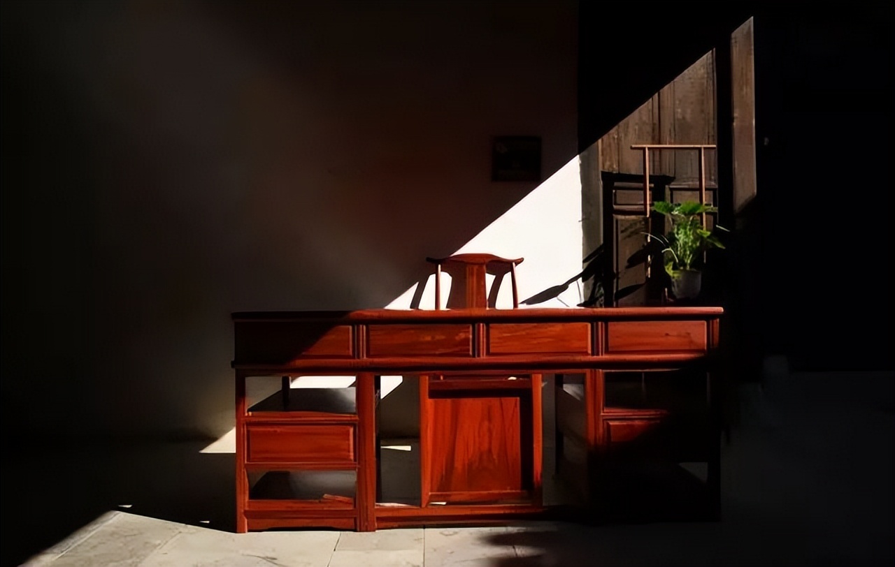 为什么都说红木家具便宜了,哪些红木家具再便宜也不要买