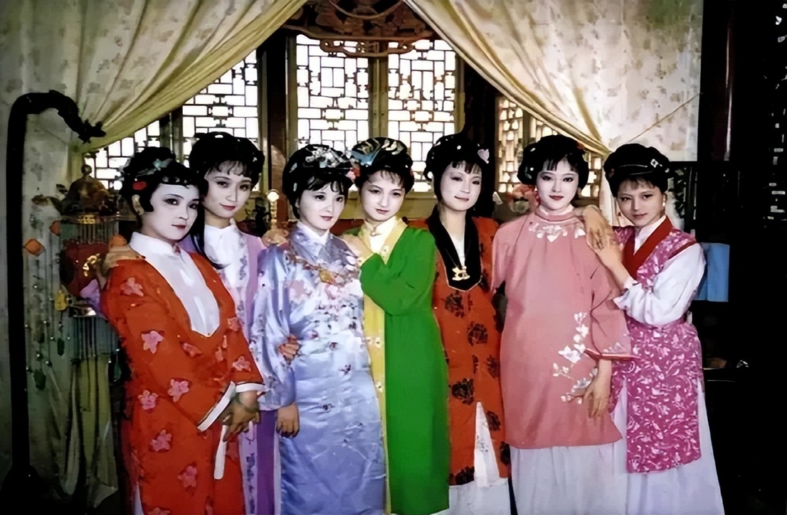 王熙凤张莉薛宝钗,87版红楼梦王熙凤选角