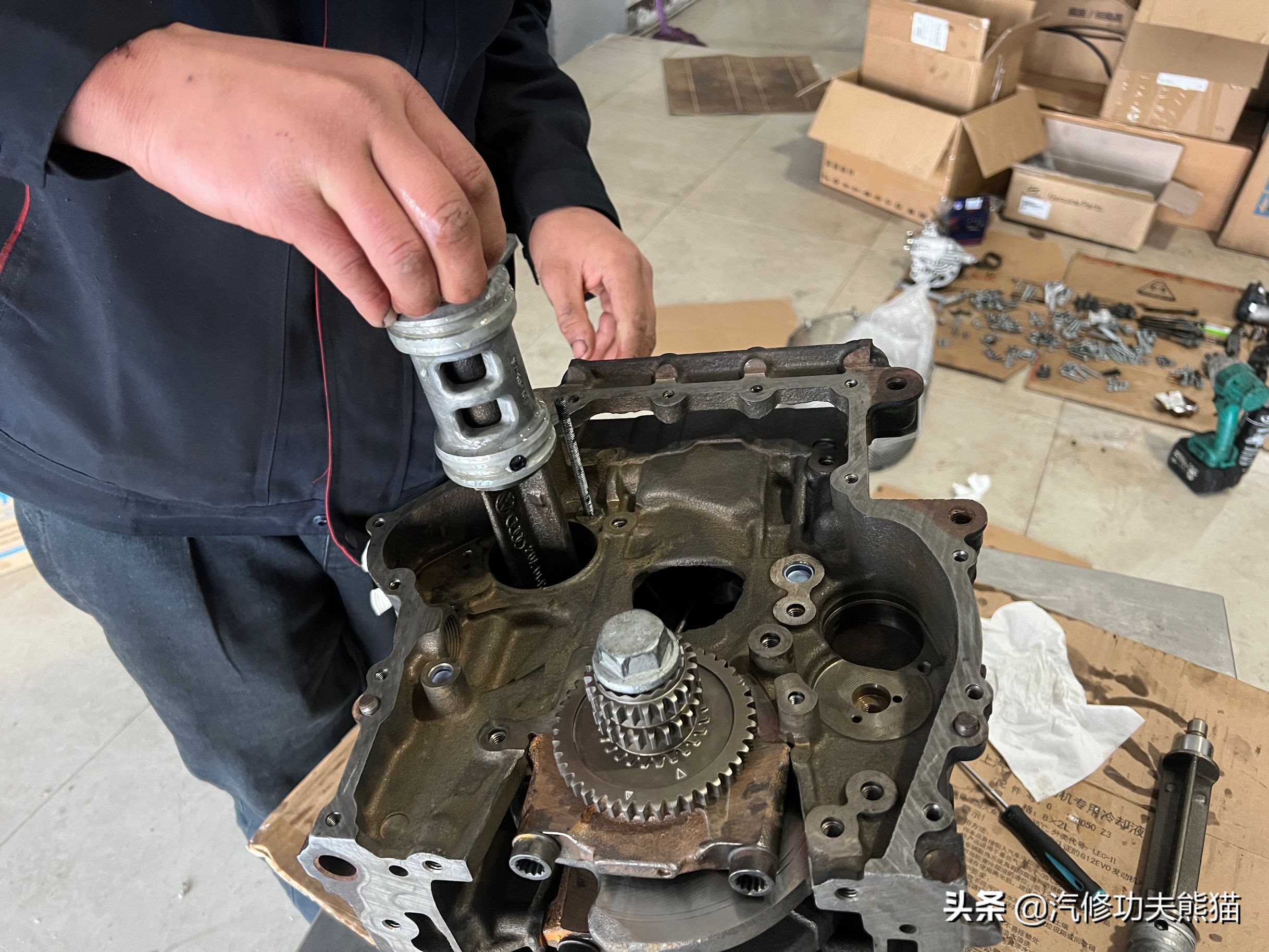 奥迪q5二手车烧机油,q5二手车大修翻新