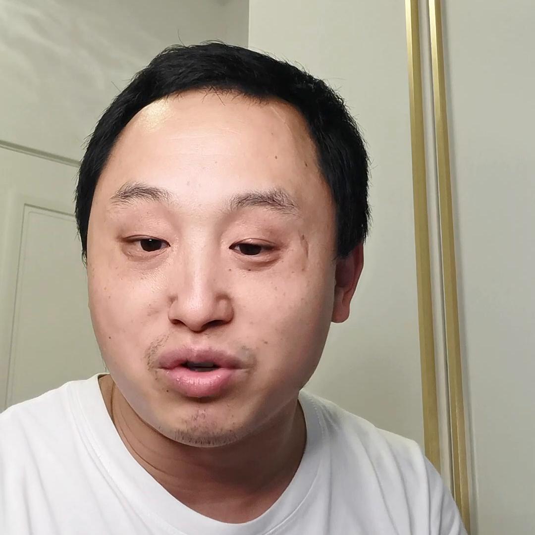 闲聊赚佣金真的假的,闲聊里面卖的东西正规吗