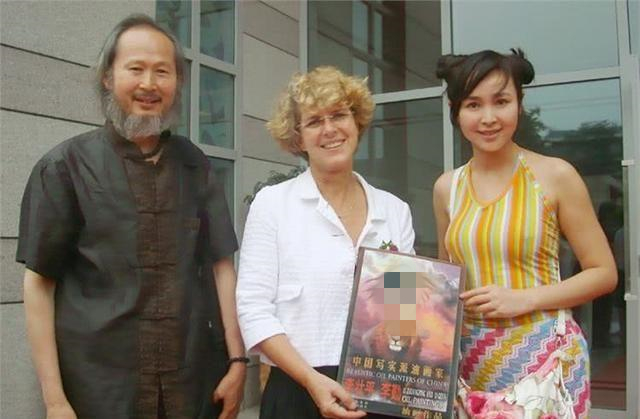 李勤勤扮演过哪些人,李勤勤扮演钟点工