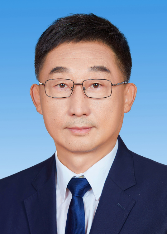 广西区委书记必须是壮族吗,广西区历届区委书记