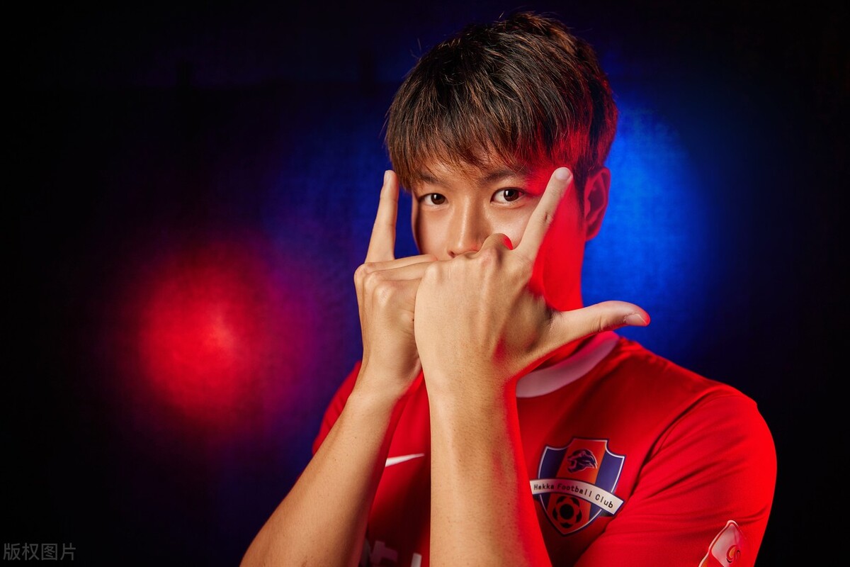 梅州客家足球俱乐部写真,梅州客家队海报