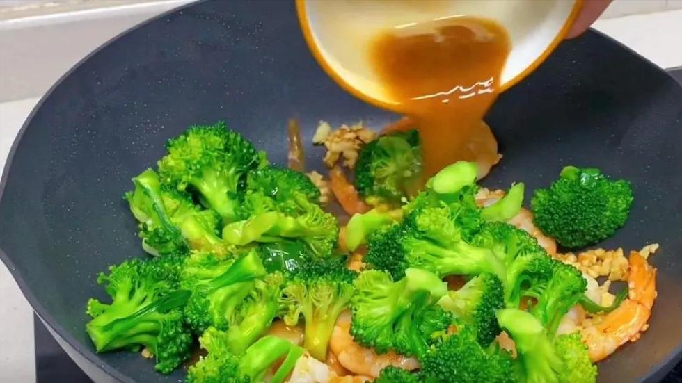 经常吃蚝油是不是不太好,家里做饭都要用蚝油