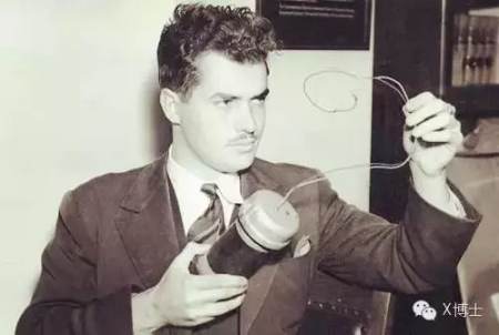 将“特异功能”当成科学，可见教育是多么的失败