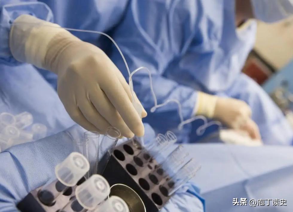 高校女生兼职有多残酷,女厕所高薪兼职骗局