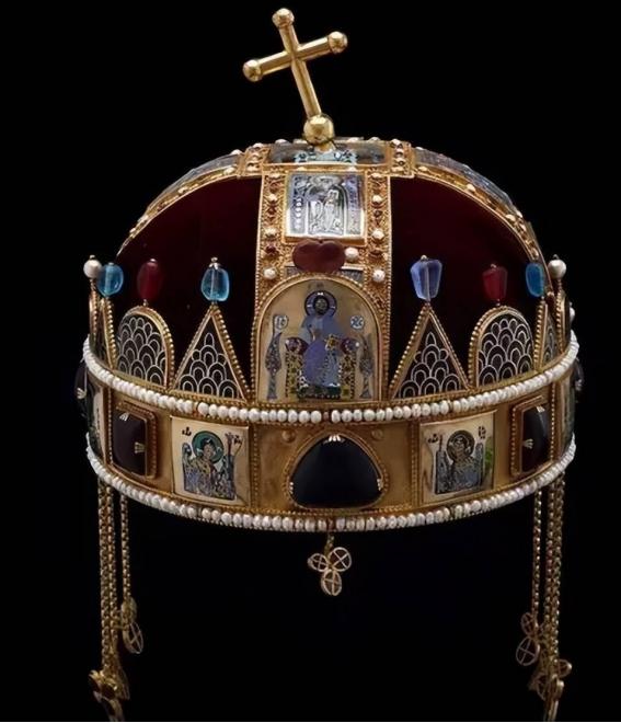 不可磨灭的经典皇冠，工艺奇特是身份的象征，绝对算是冠中佼佼者