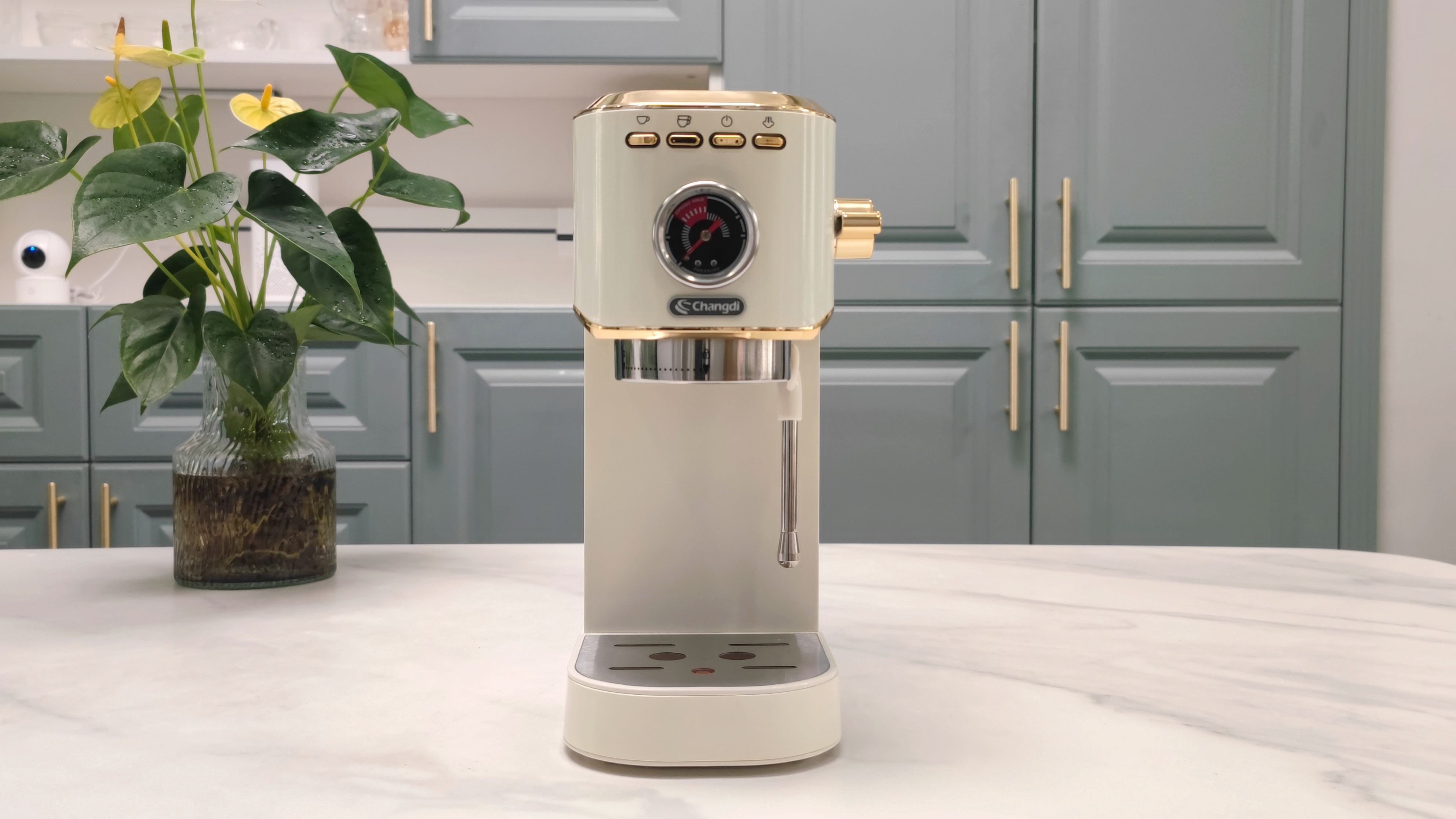 最好的家用半自动意式咖啡机,最新型意式半自动咖啡机