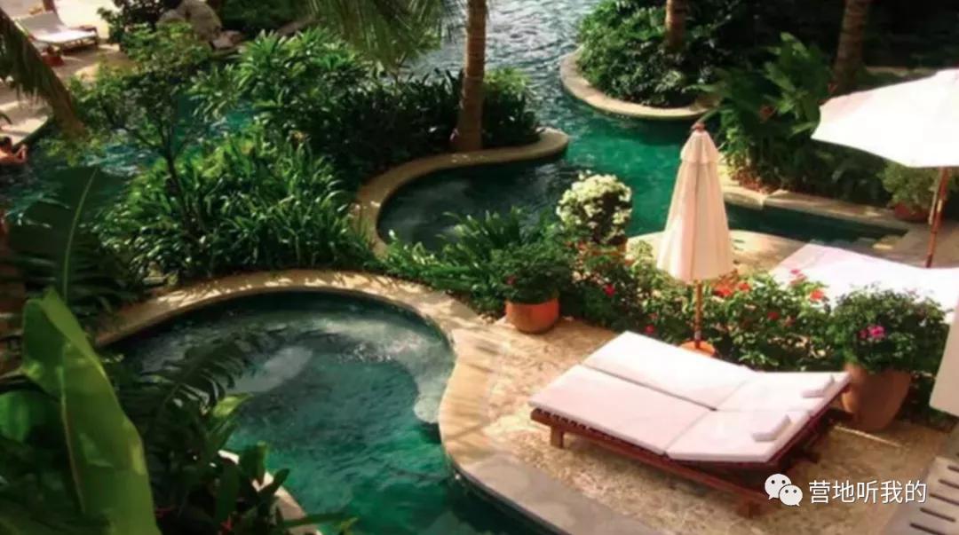 国内好看又好泡的高颜值温泉，每一个都藏着意想不到的美