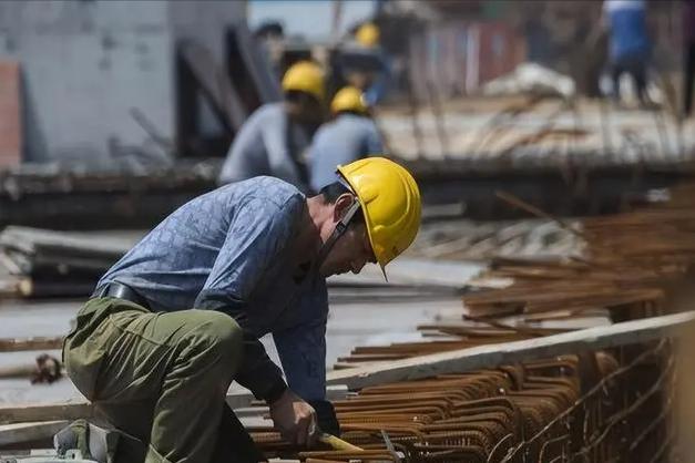 农民停工令最新政策,面对停工令农民工的生存谁来保障