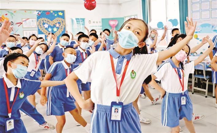 深圳宝安凤凰小学,深圳市宝安区凤凰学校视频