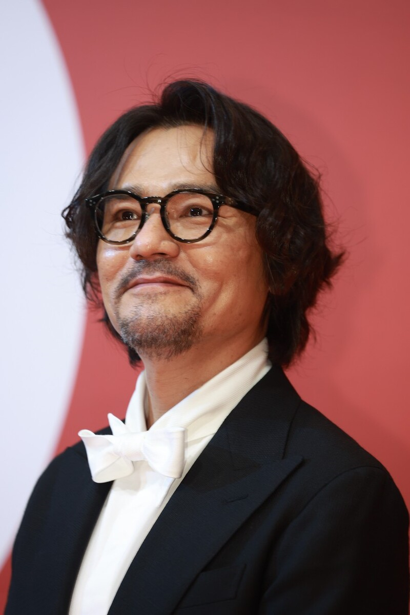 终生没结婚的香港三大男明星,至今未结婚的九位男明星