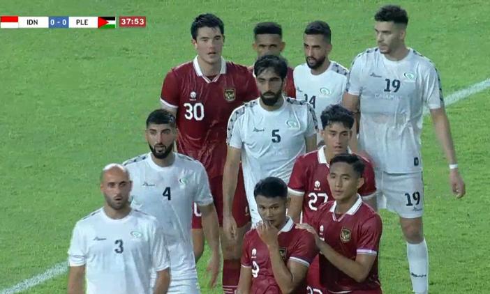 扬科维奇祝贺国足晋级18强赛,扬科维奇恭喜国足晋级18强赛图片