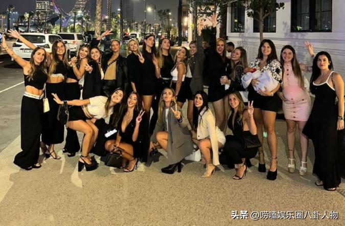 梅西老婆拿大力神杯,梅西老婆正面照