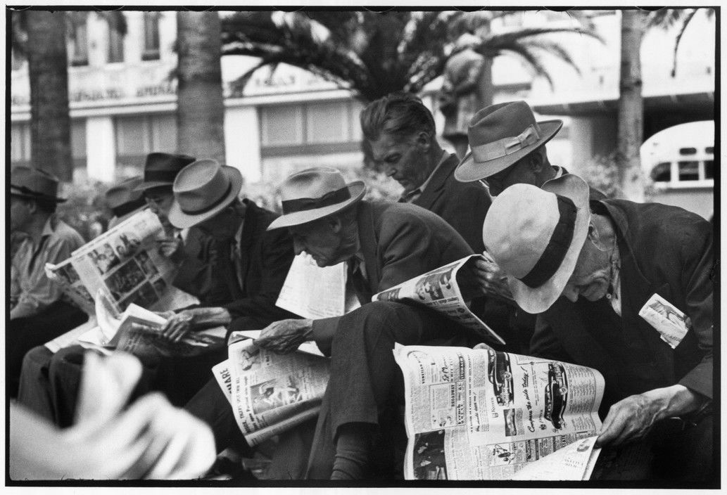 布列松摄影大师震撼作品,摄影大师布列松构图