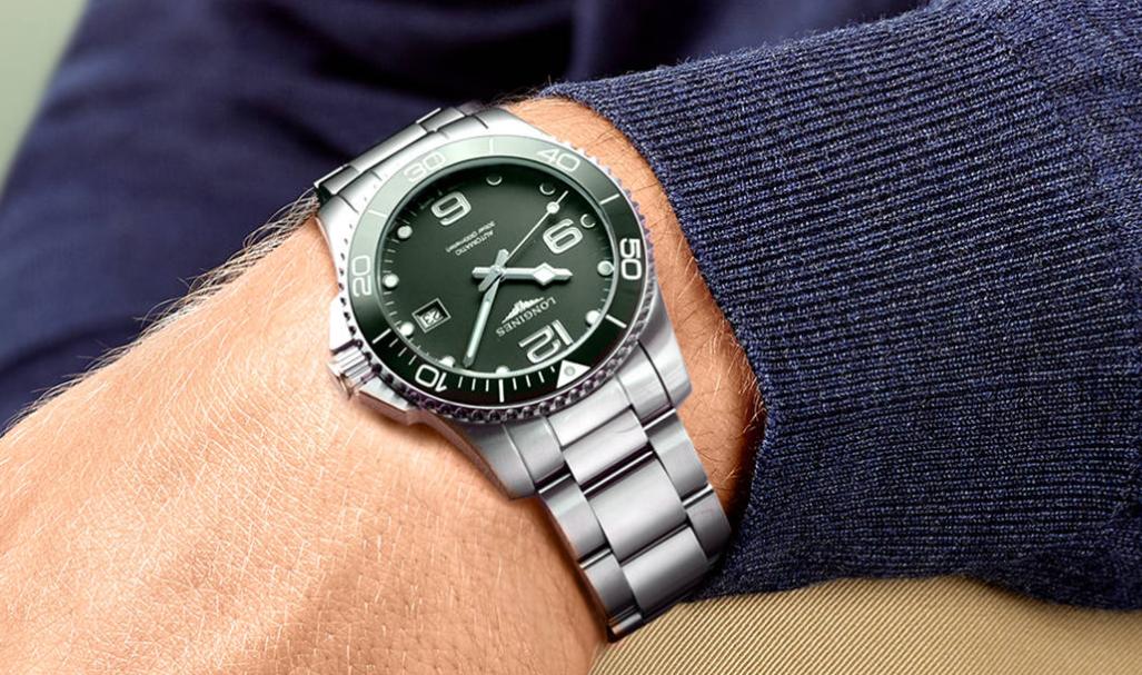 手表为什么走得越来越慢,手表原来是慢的为啥又快了