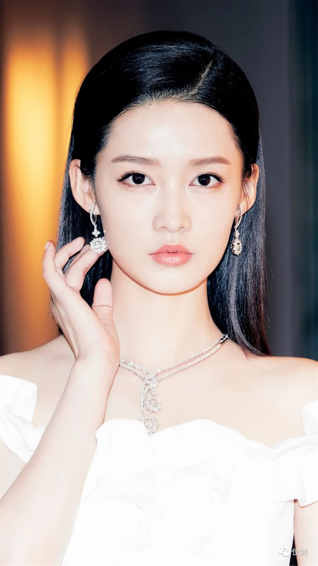 国内最漂亮的80后到00后女演员,90后最美的女演员排行