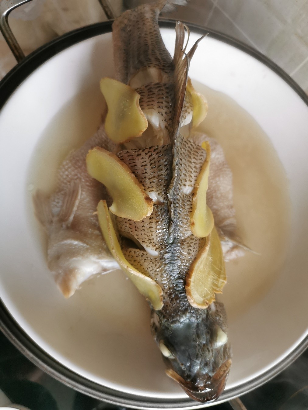 七个月宝宝辅食鱼做法,宝宝清蒸鱼辅食