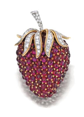 这颗生于东方，在法兰西结果的红莓，“果农”竟是卡地亚？