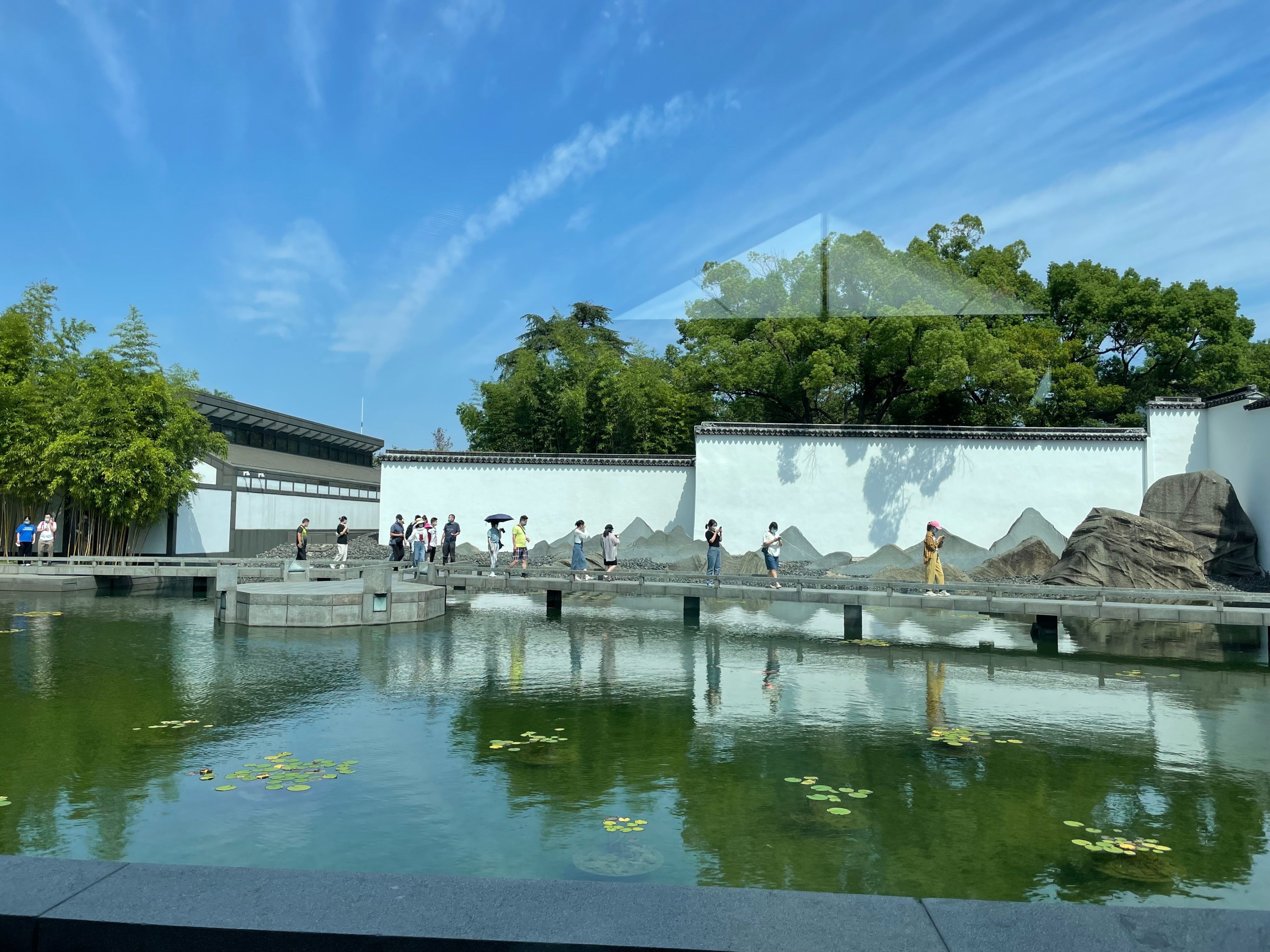 售楼处客服小姐姐,售楼部小姐姐的工作好处