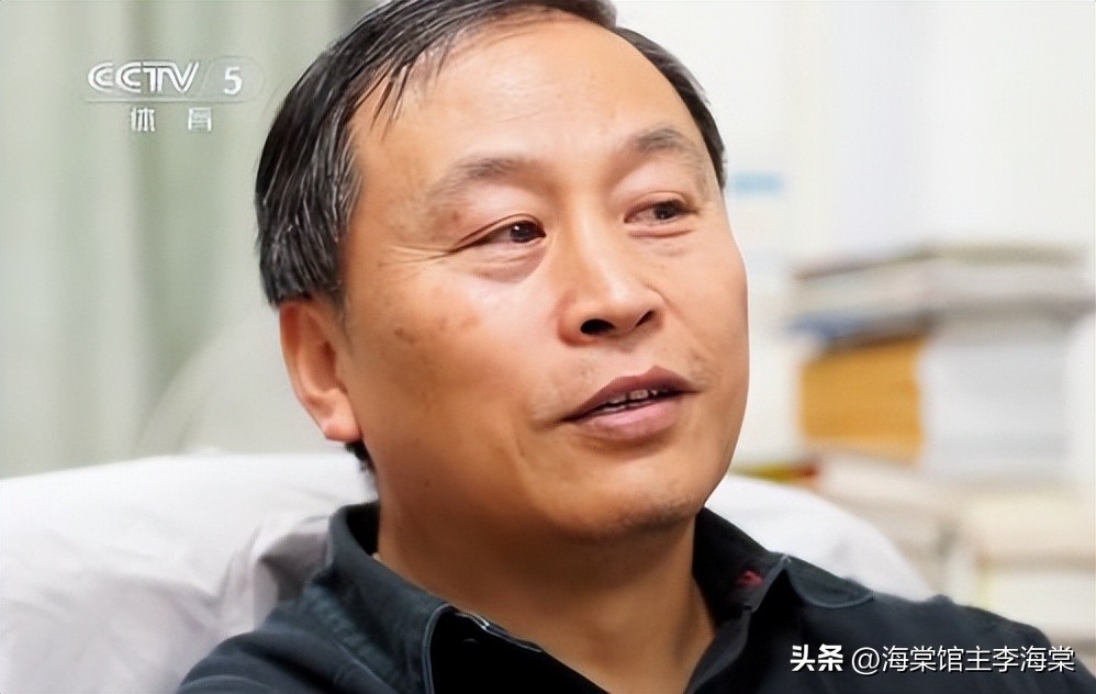 CBA中职篮六大唯美帅气秃头明星网友评出马布里排在第一位。