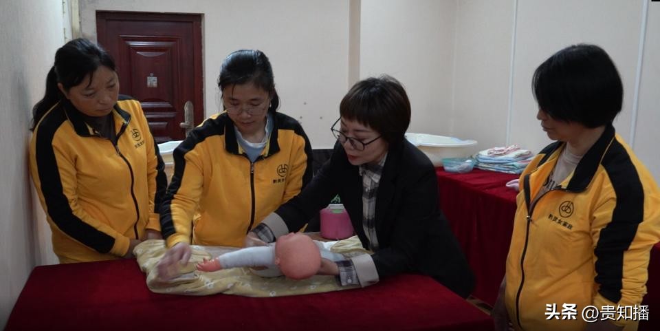 张梦超的创业故事村姑走出深山创办月嫂服务公司闯出一片新天地