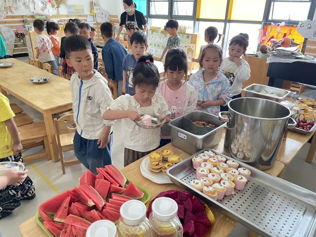 倾听儿童相伴成长六一节视频,六一儿童游玩活动