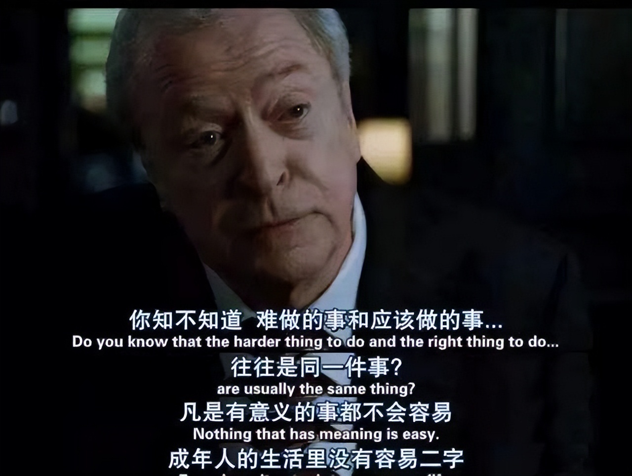 职场非常不顺迷茫想离职,该不该辞职全职备孕