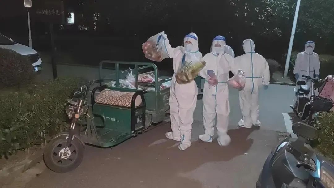 坚决守住不发生规模性反弹的底线,坚决防止反复反弹