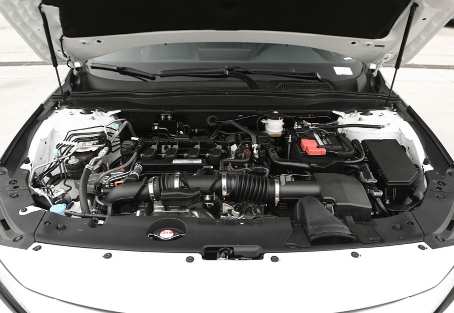 本田雅阁八代有座椅通风功能吗,本田八代雅阁升级航空座椅