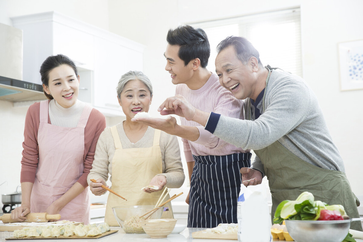 误入微信群，终于明白了孩子们的“江湖”规则