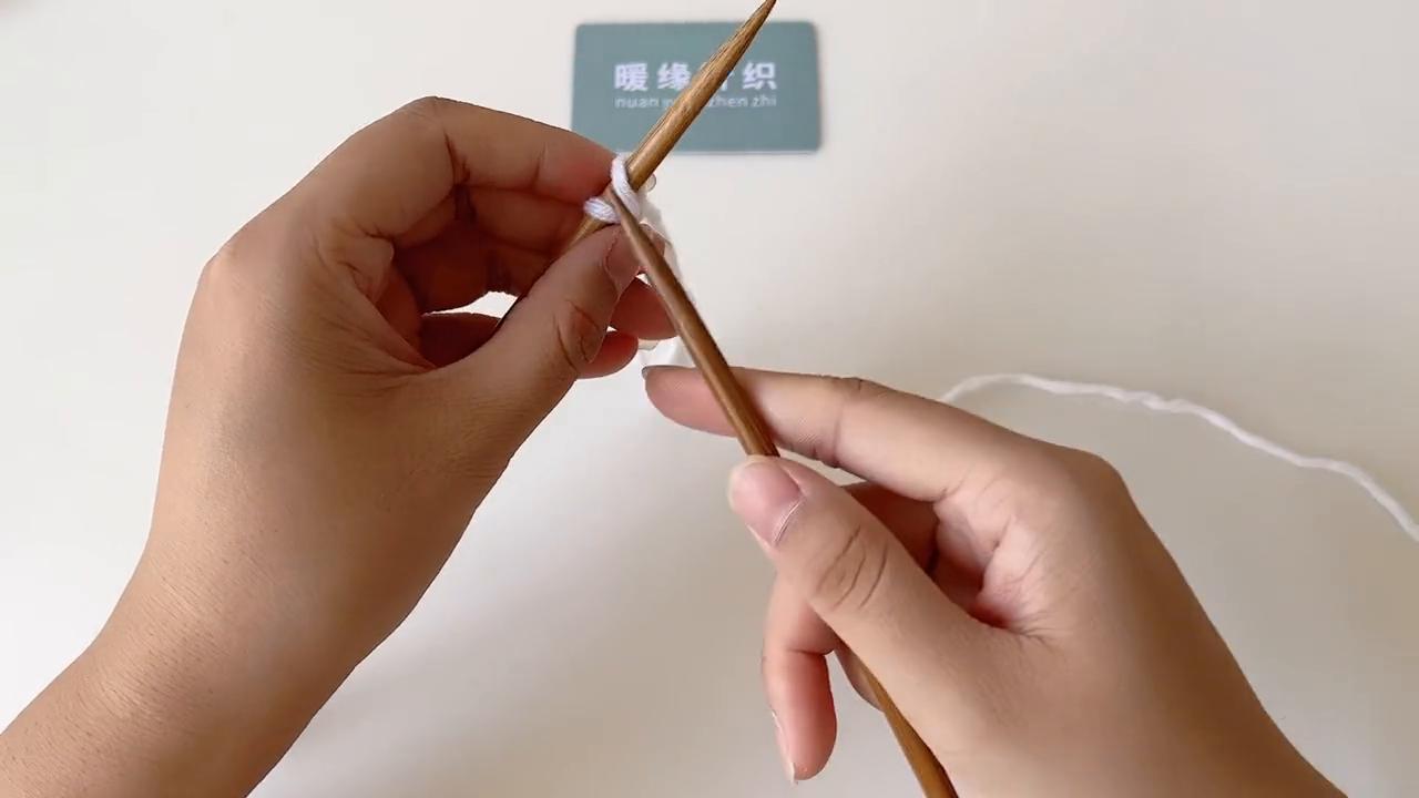 初学者围巾的各种织法视频棒针,编织围巾教程棒针单螺纹围巾