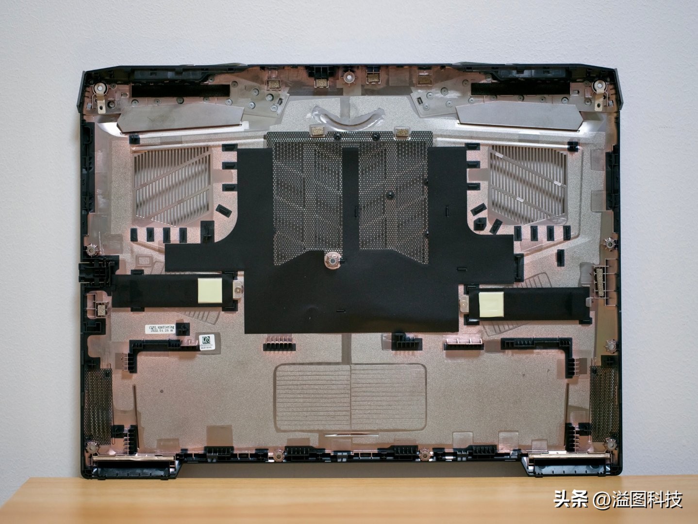 持续进化的游戏,宏碁掠夺者战斧300和拯救者r9000p