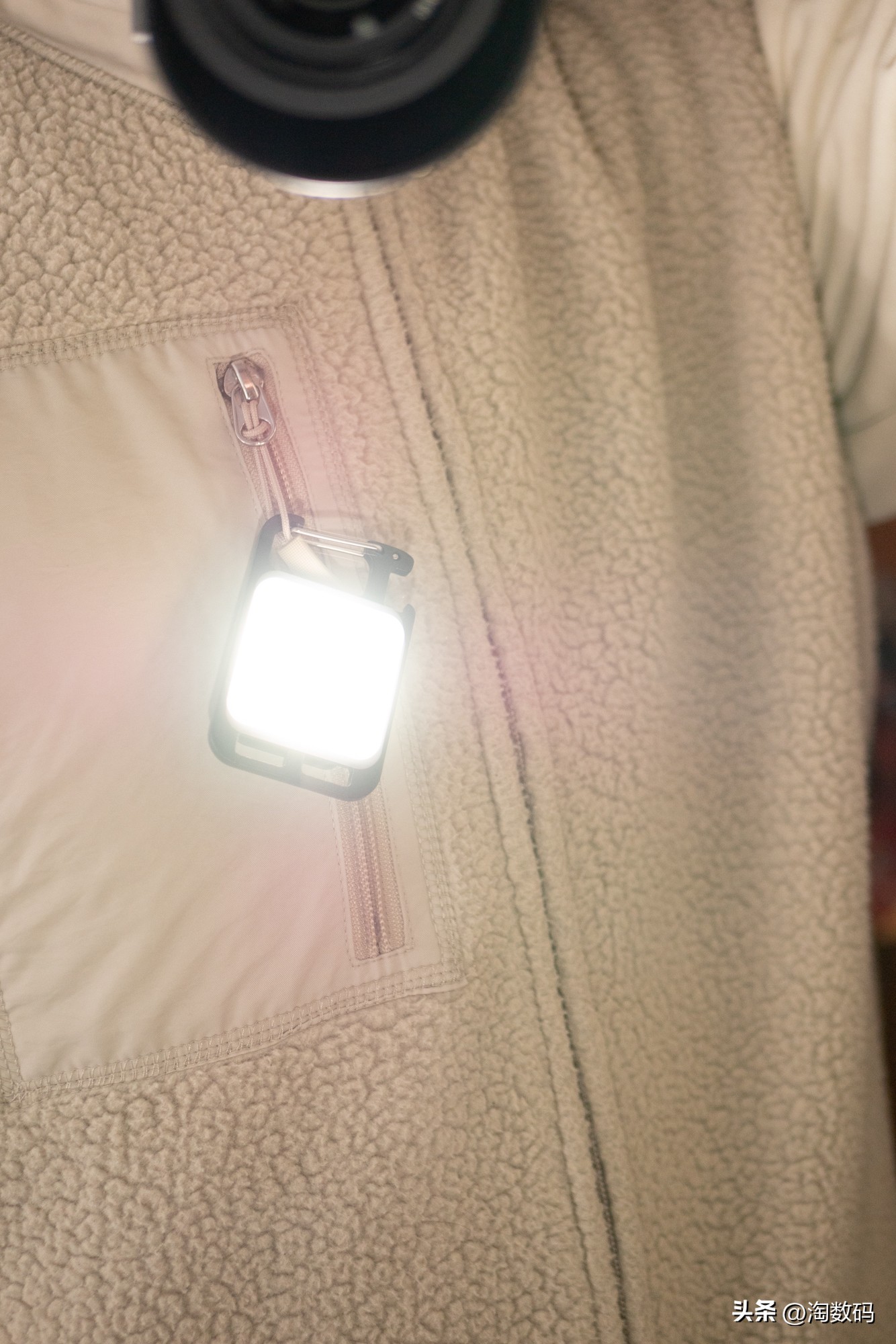 开酒瓶钥匙扣挂件最新款,开啤酒瓶钥匙扣挂件