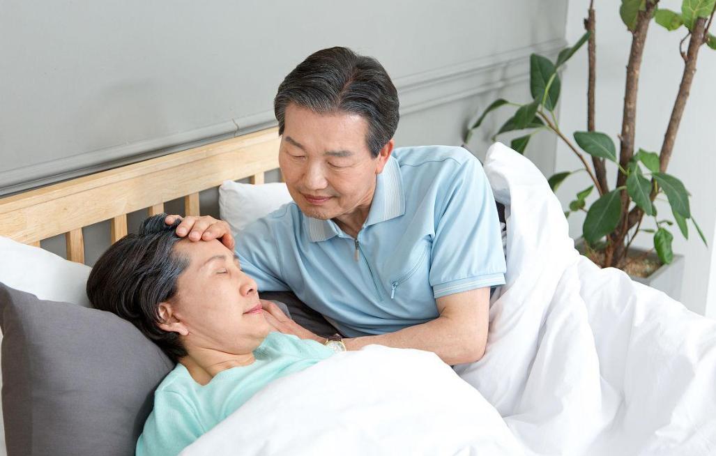 老人同居最忌讳,50岁以上老人注意事项