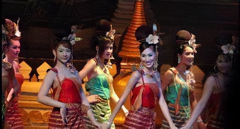 泰国底层人妖生活有多惨？揭秘从事风俗业的泰国人妖真实生活现状