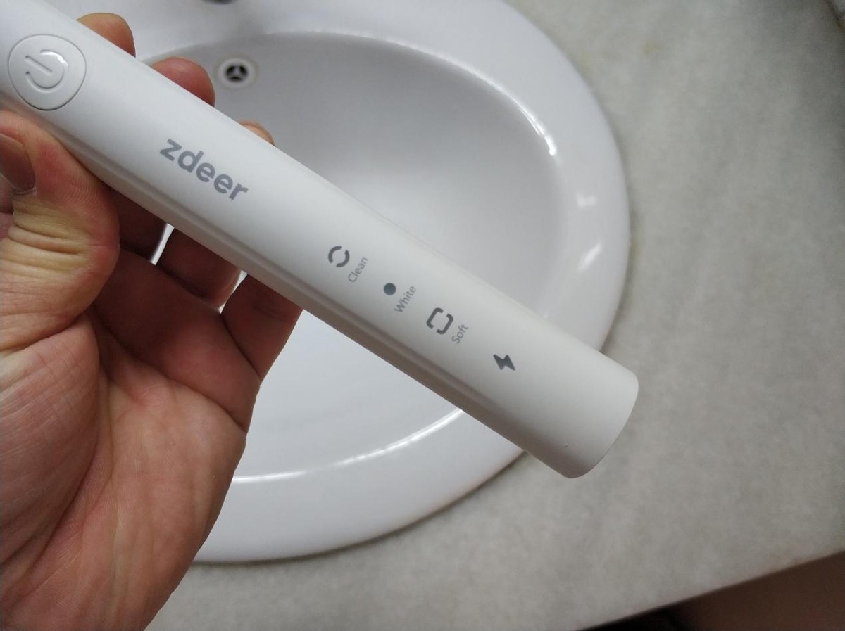哪款电动牙刷性价比高最值得买,公认好用的电动牙刷