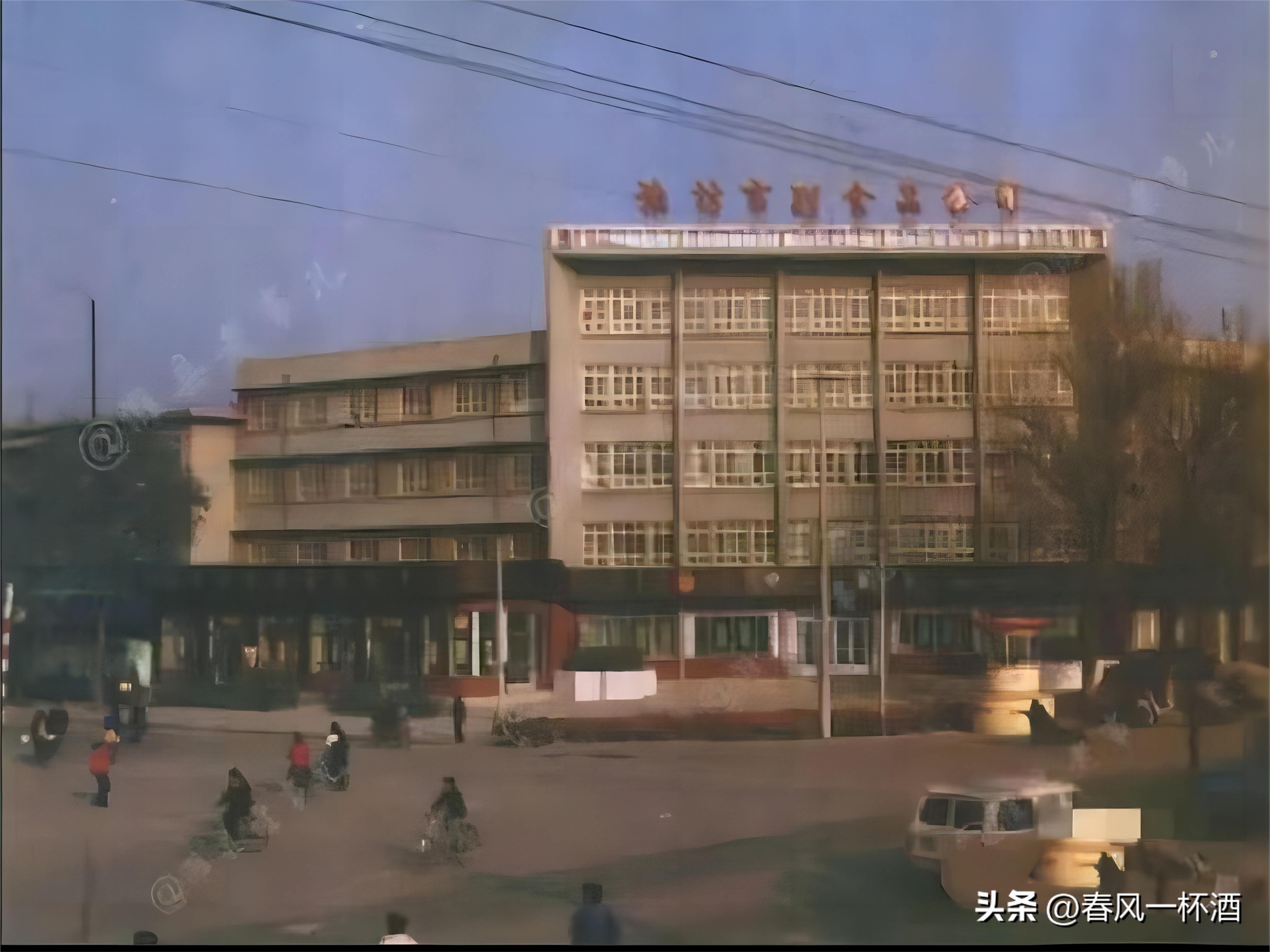 潍百的时代时代的潍百丨流水的过江龙，不变的潍百