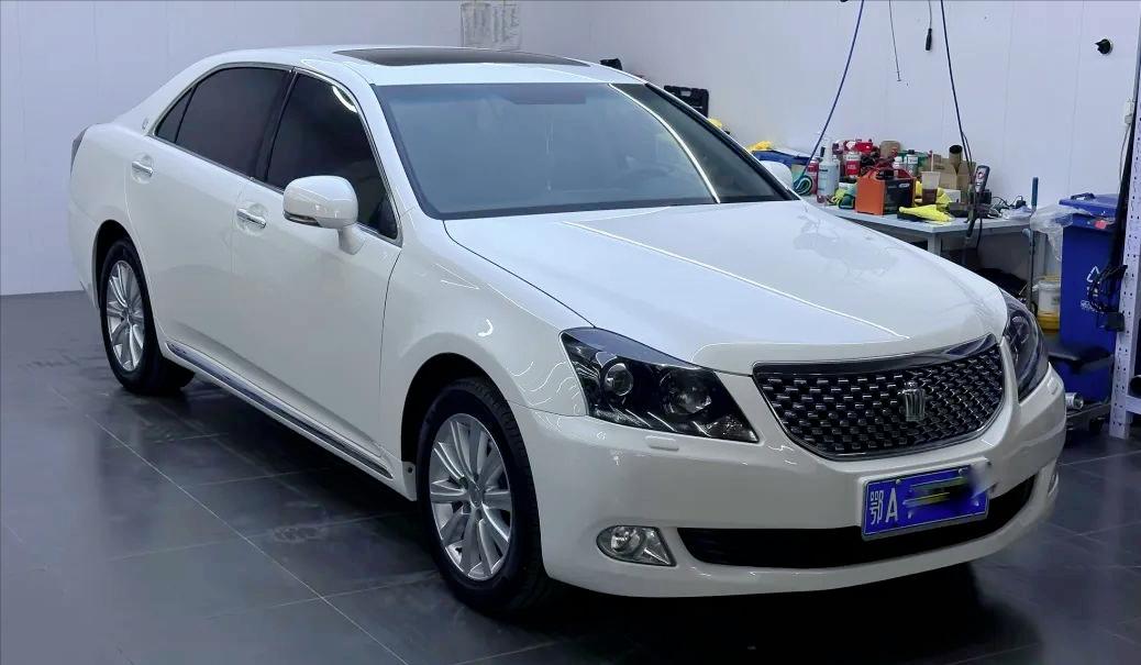 13代半皇冠底盘松散回炉重造,十三代皇冠彻底整备